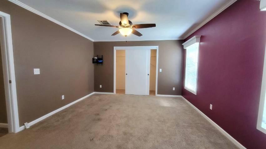 252 Siberian Cypress Circle a Winter Haven, FL Mobile or Manufactured Home for Sale